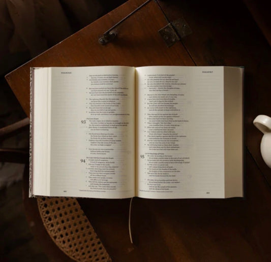 ESV Single Column Journaling Bible Clover